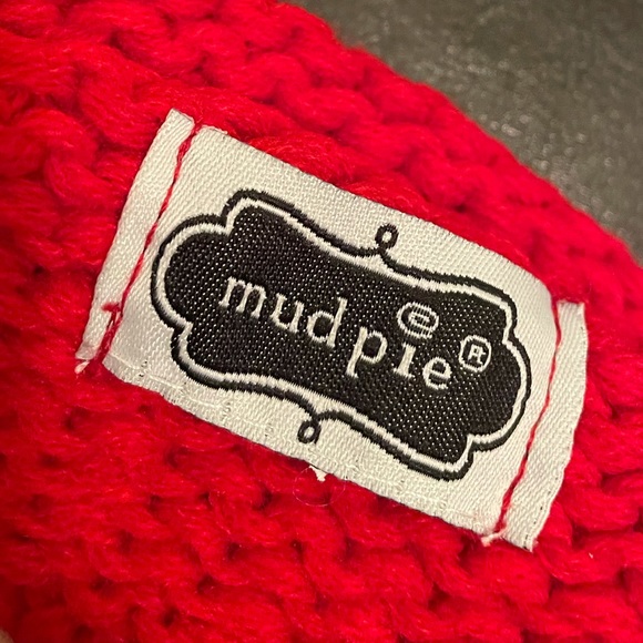 COPY - 5 for $20-Mud Pie Infant knitted hat with bow and scalloped edging. Like… - Picture 2 of 4